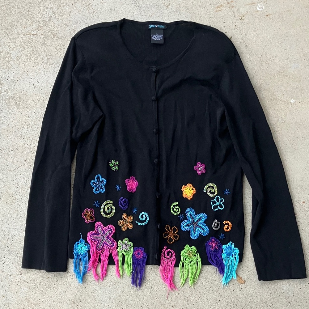 Yarns & Stitches Embroidered Beaded Cardigan, L